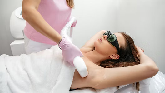 Depilação a laser em adolescente na Inpelle